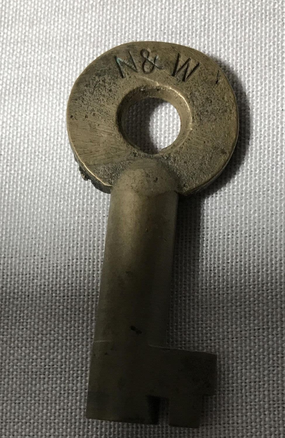Lot 151: Norfolk and Western Railway Key .