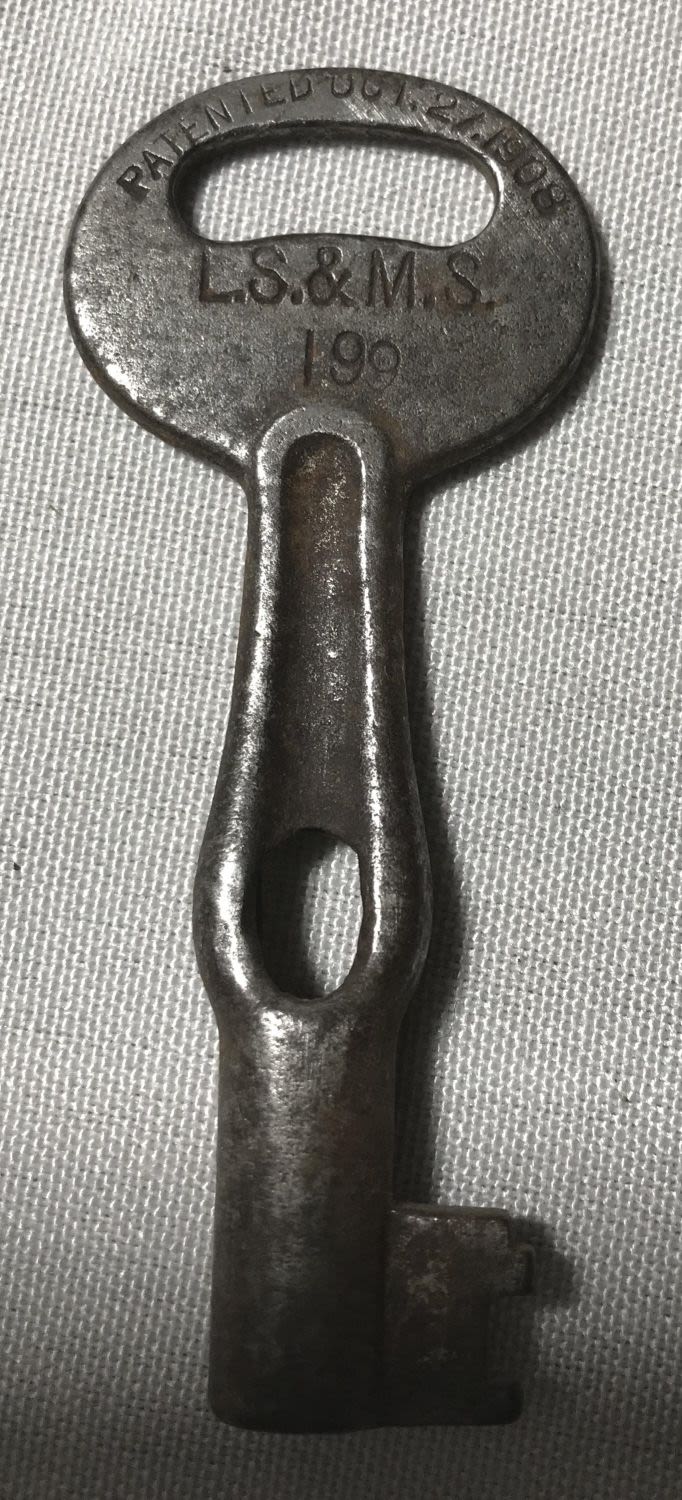 Lot 262: Railroad Key L S. & M.S. .