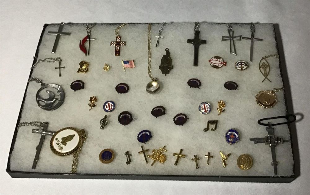 Lot 154: Religious Medals Lot - Assorted