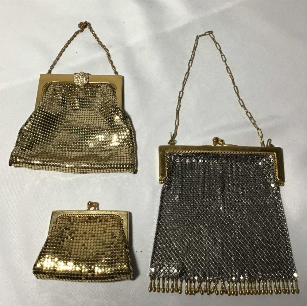 Lot 163: Vintage Whiting & Davis Clutch Purses (2) &