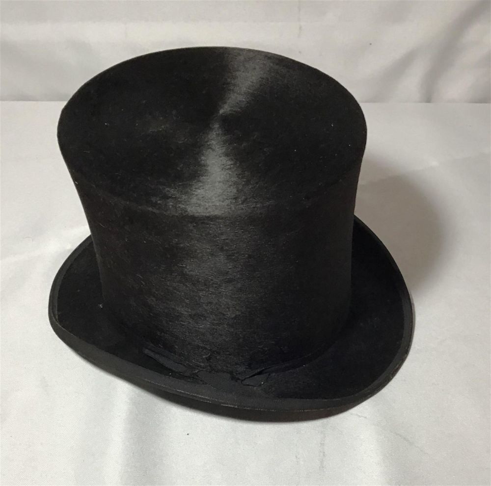 Lot 167: Vintage Top Hat by Fred Weber of Buffalo NY