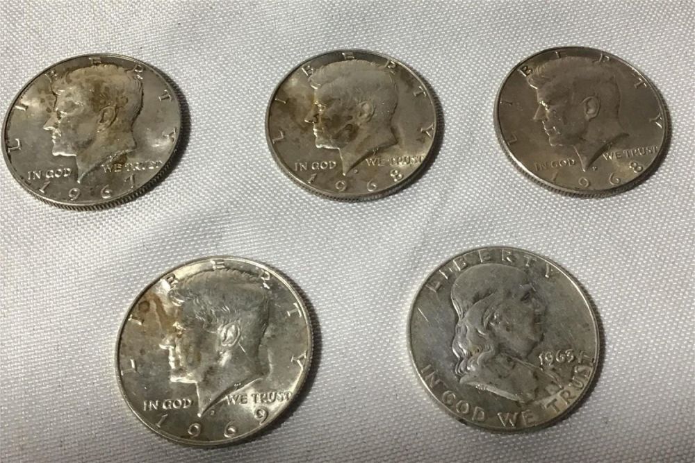 Lot 177: Five half dollar collection