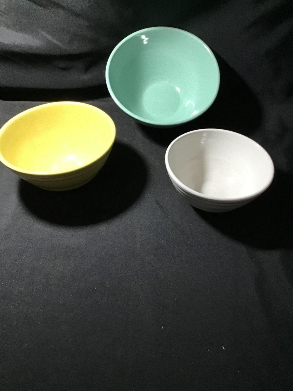 Lot 185: Three bowl Set PFL Oven Products made in USA