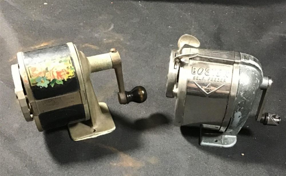 Lot 203: C Howard hunt and Spengler Loomis Manufacturing ,