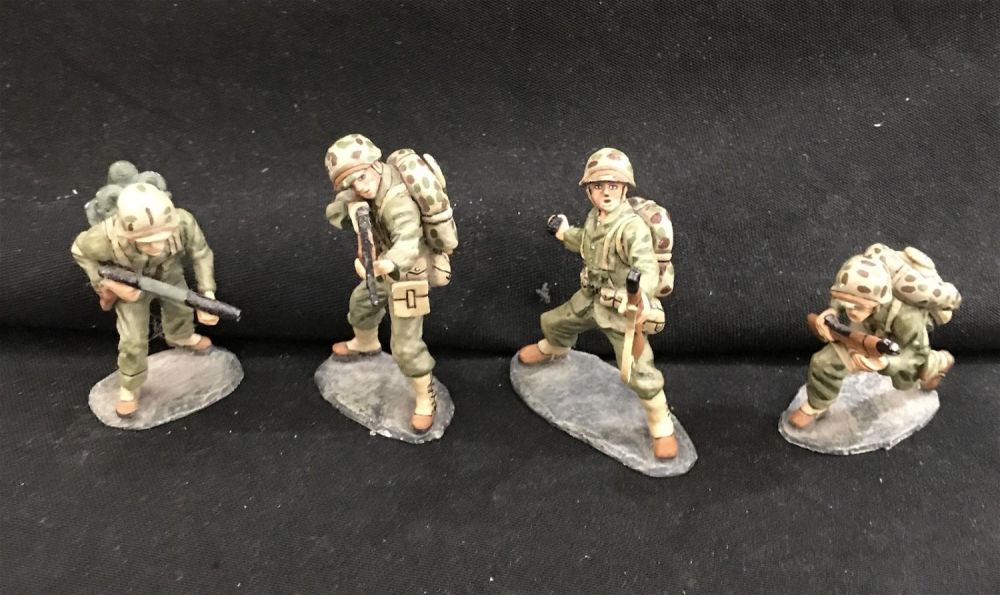 Lot 197: Soldiers from the Sands of Iwo Jima IWJ02