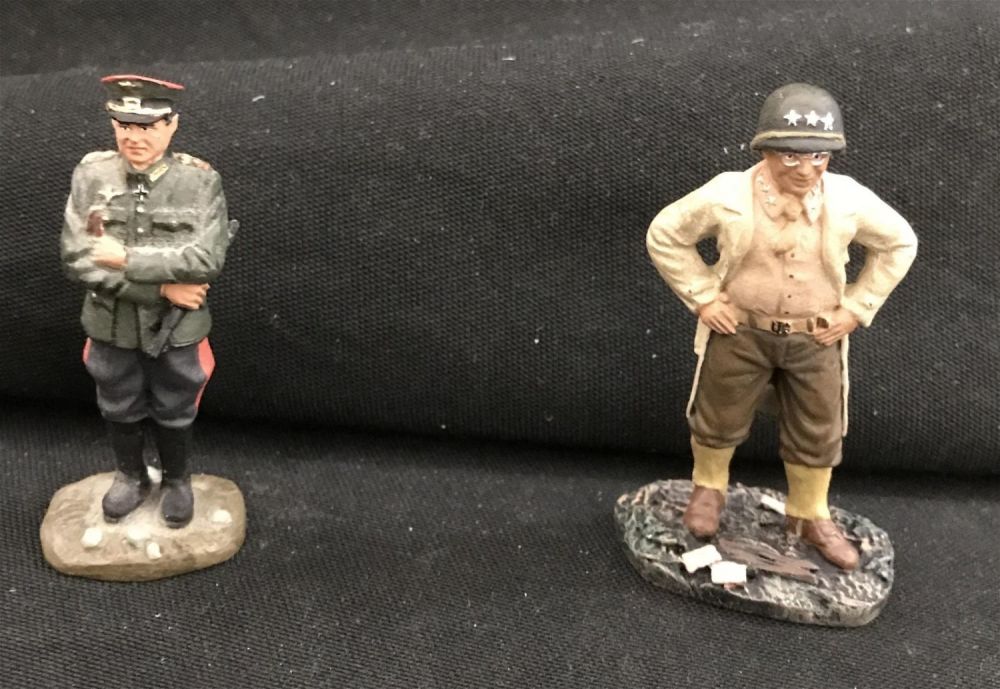 Lot 240: Ertyl Collectibles Britains- 00288 & 17383