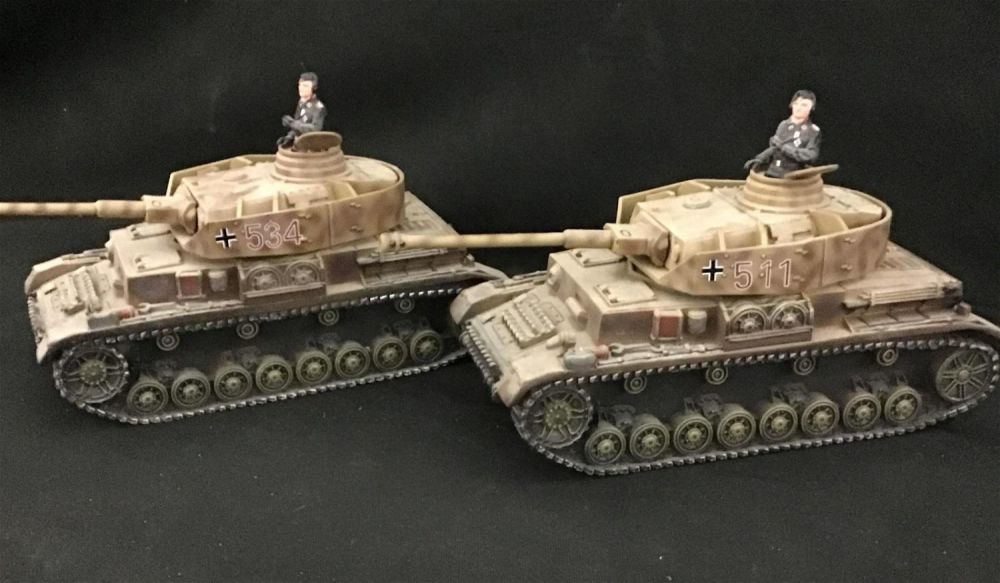Lot 171: Britains Panzerkampfwagen IV 2003 Lot of 2