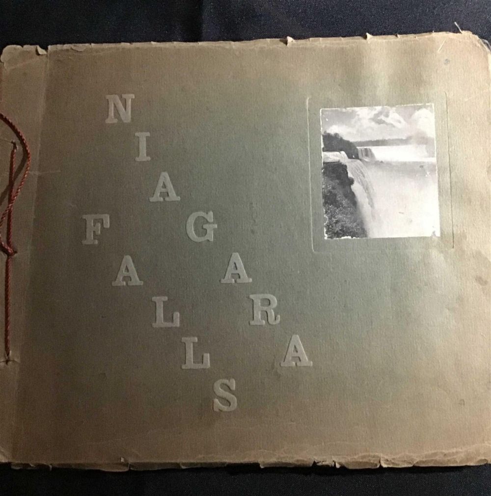 Lot 160: Vintage Niagara Falls Photo Album