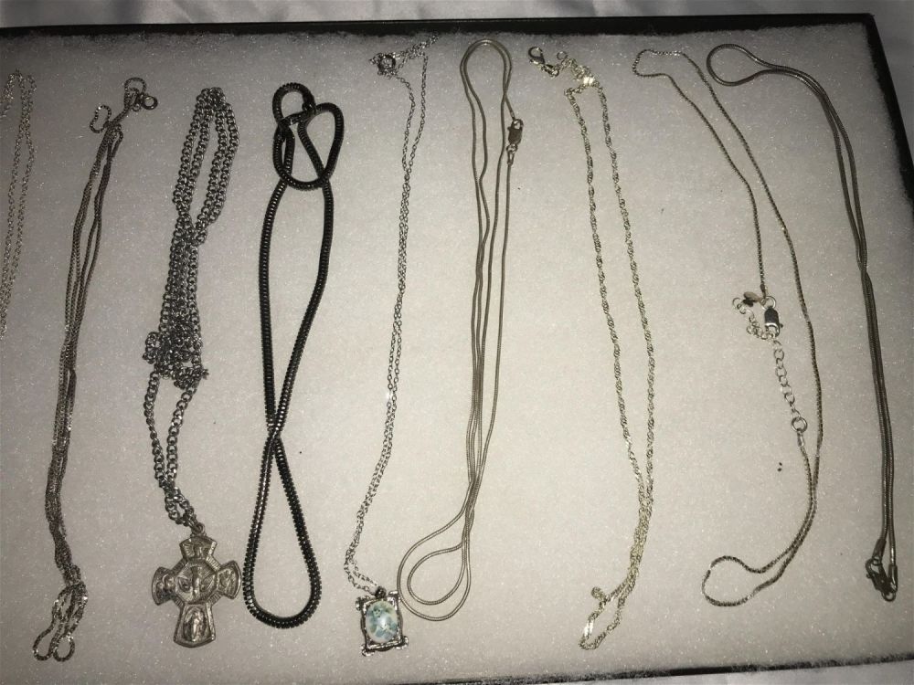 Lot 183: Necklace Collection (9)