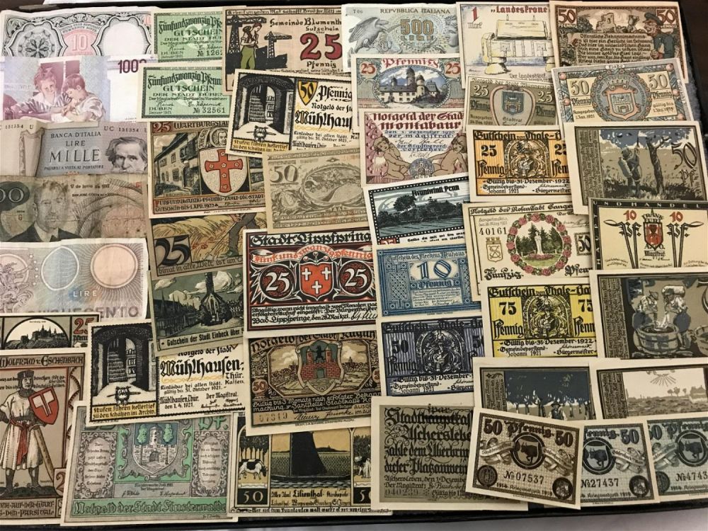 Lot 185: Foreign Bills Collection