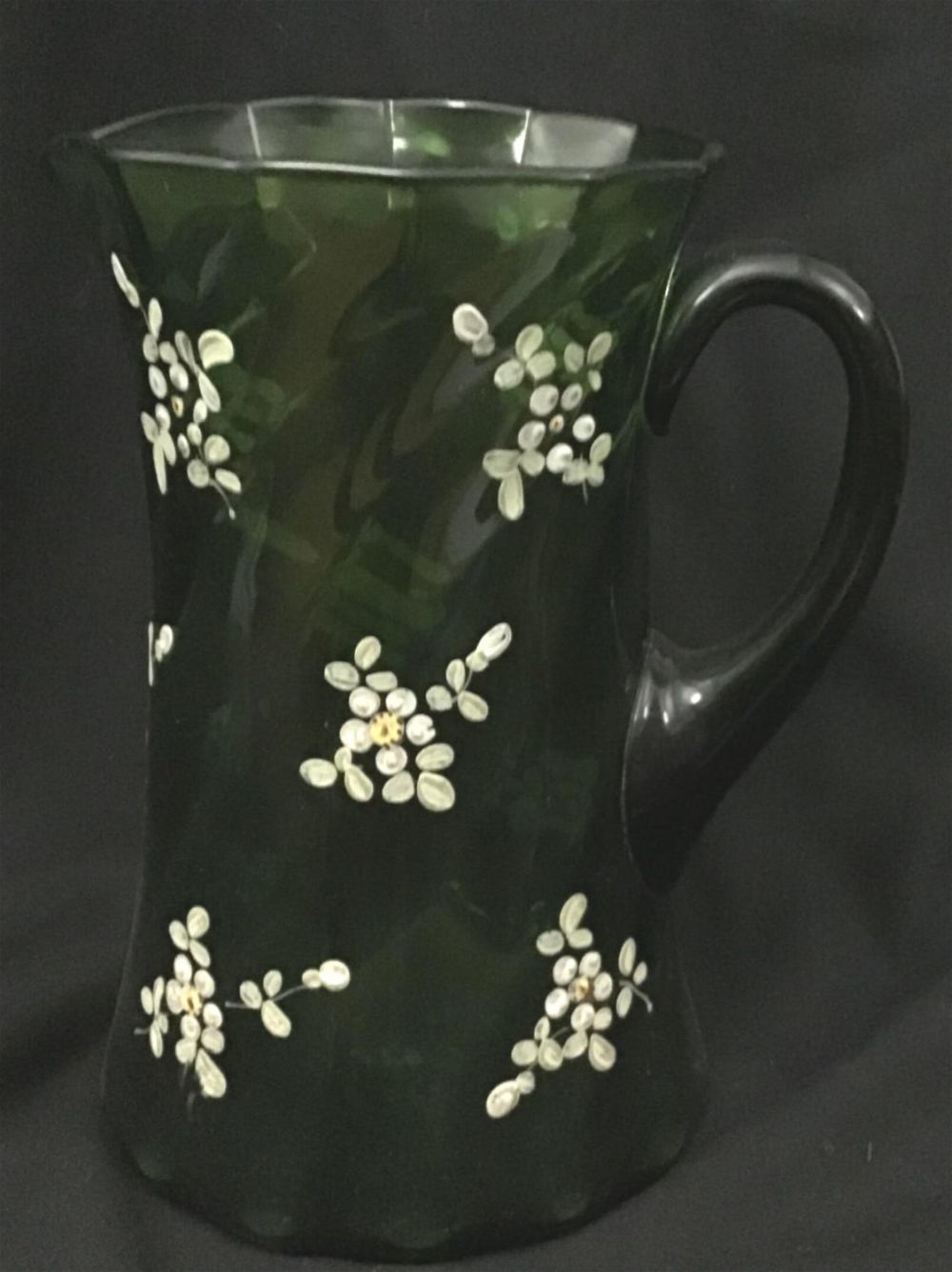 Lot 244: Victorian Emerald glass, lemonade, pitcher hand,