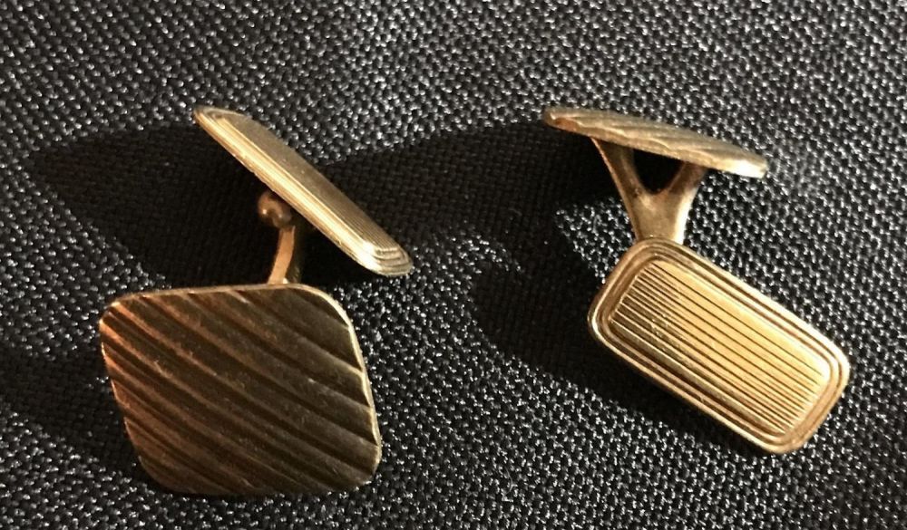 Lot 231: Vintage cufflinks gold filled .