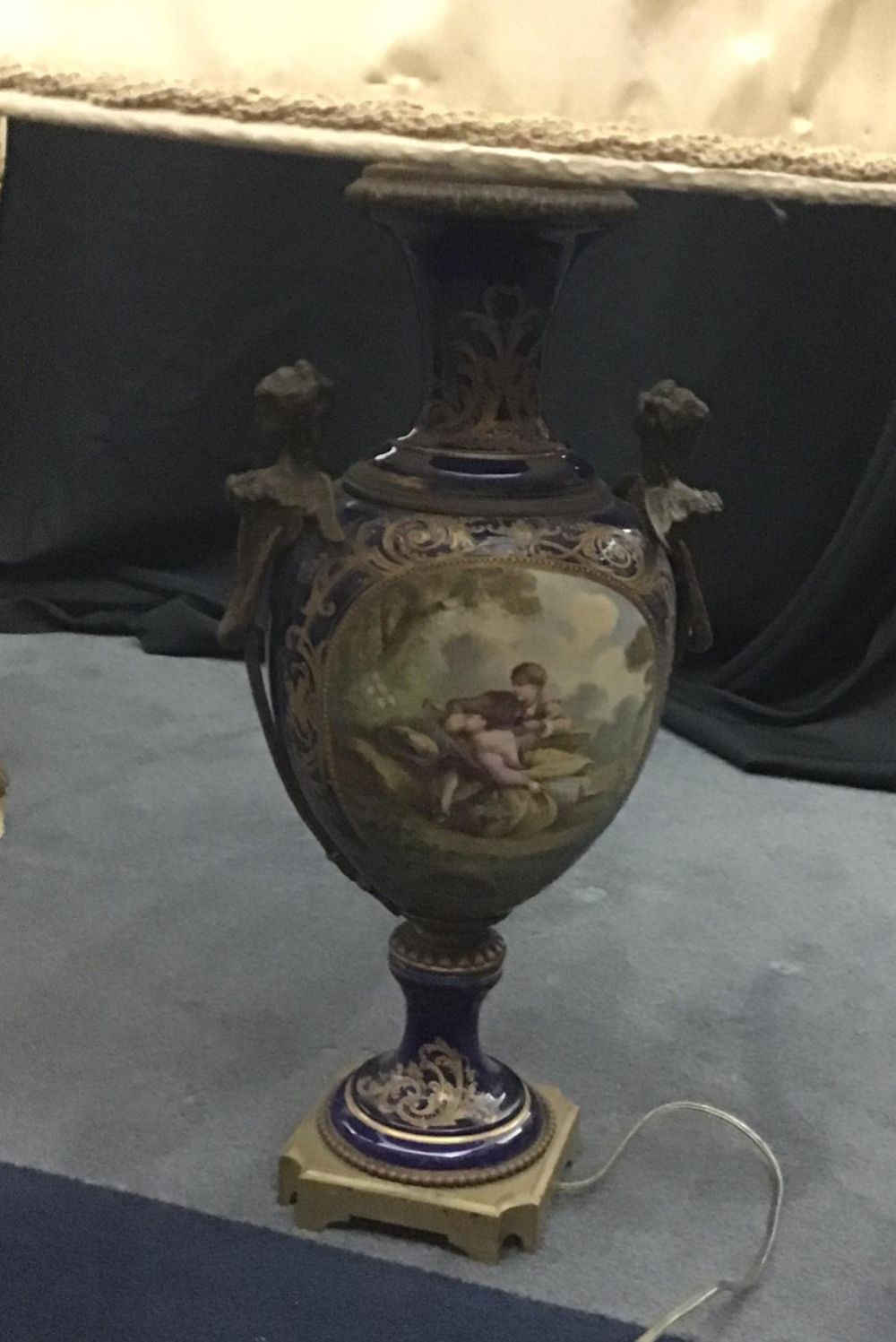 Lot 181: Pictorial Lamp Base with Cherub Accentâ€™s