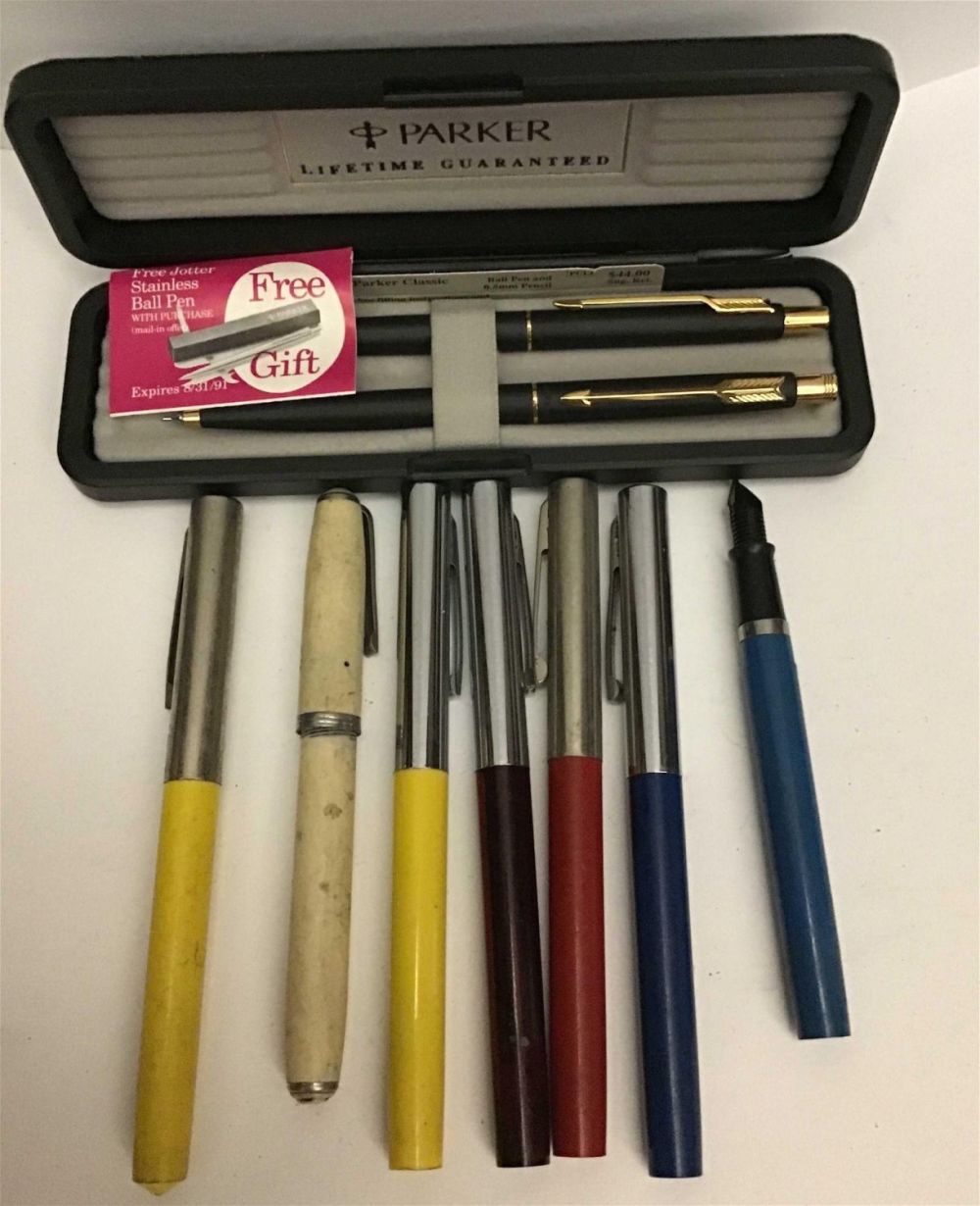Lot 310: Vintage Parker Pen Set and Fountain Pens