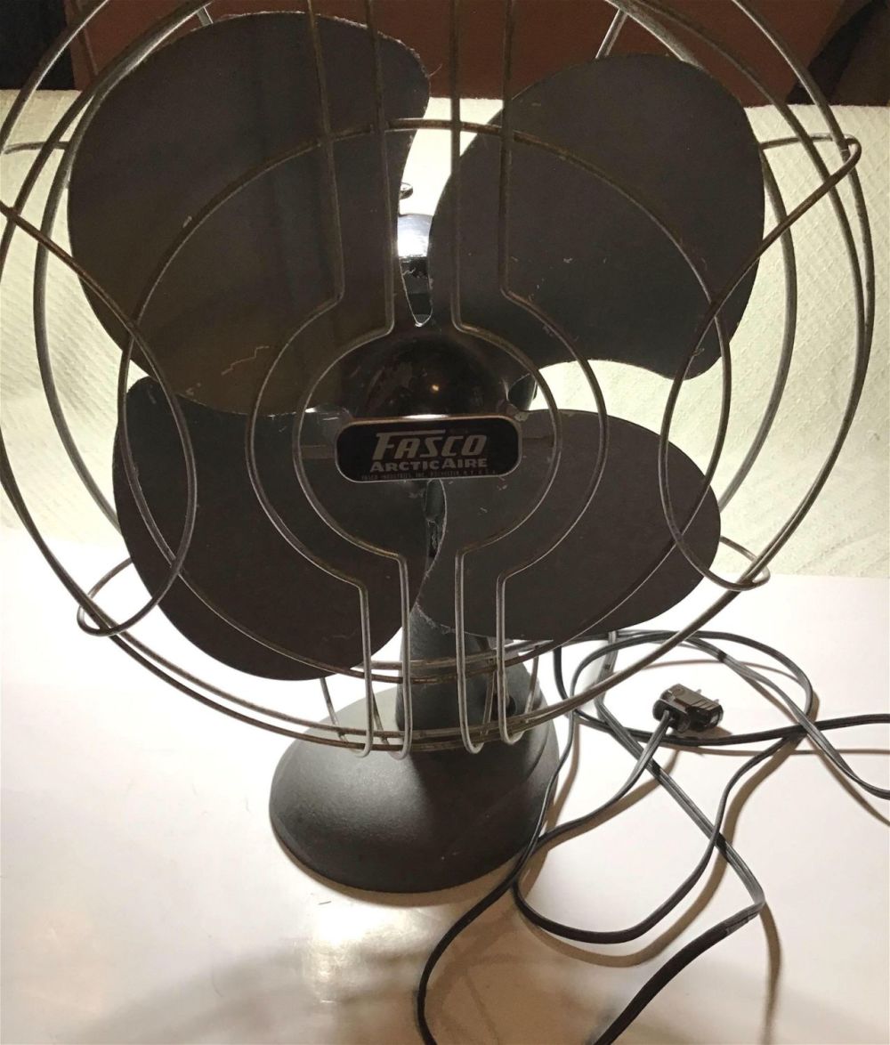 Lot 243: Retro FASCO 3 Speed Oscillating Fan - Works Great! Measures17" inches high