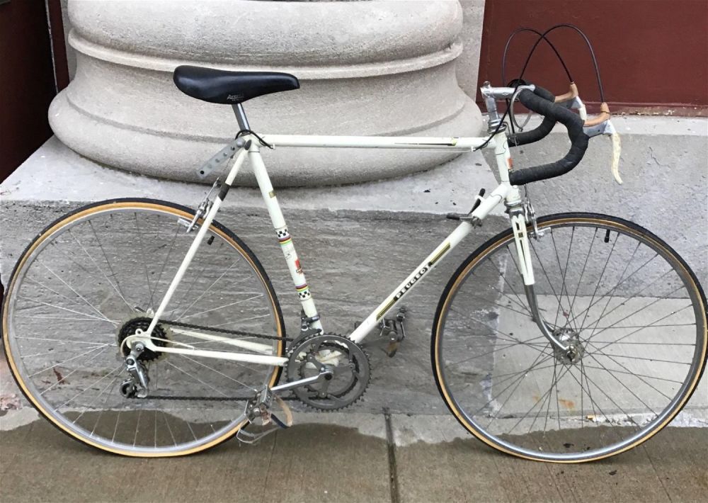 Lot 259: Vintage Peugeot 10 Speed Bike Found in the barn