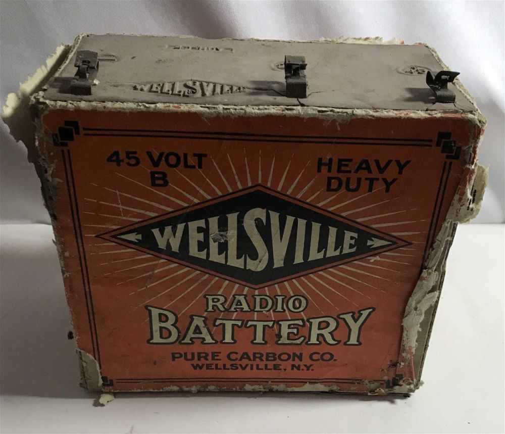 Lot 304: Vintage Wellsville Radio Battery Very Vintage