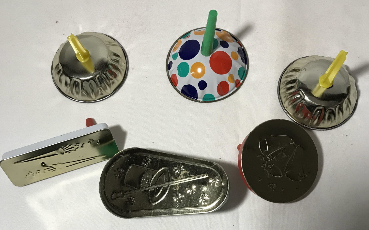 Lot 167 Vintage New Year’s Eve Party Noisemakers The Lodge Auction