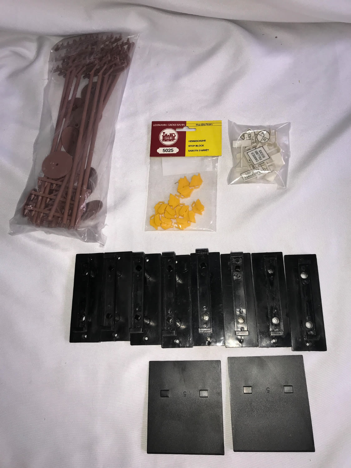 Lot 204 G Gauge Track Accessories The Lodge Auction House