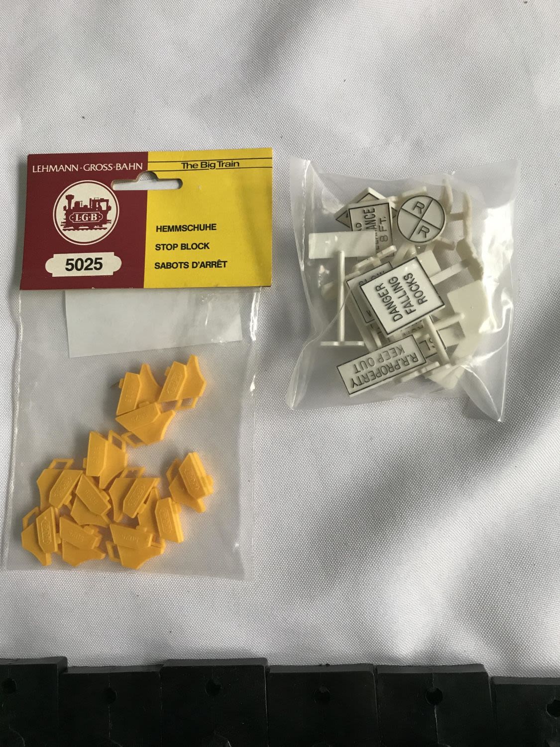 Lot 204 G Gauge Track Accessories The Lodge Auction House