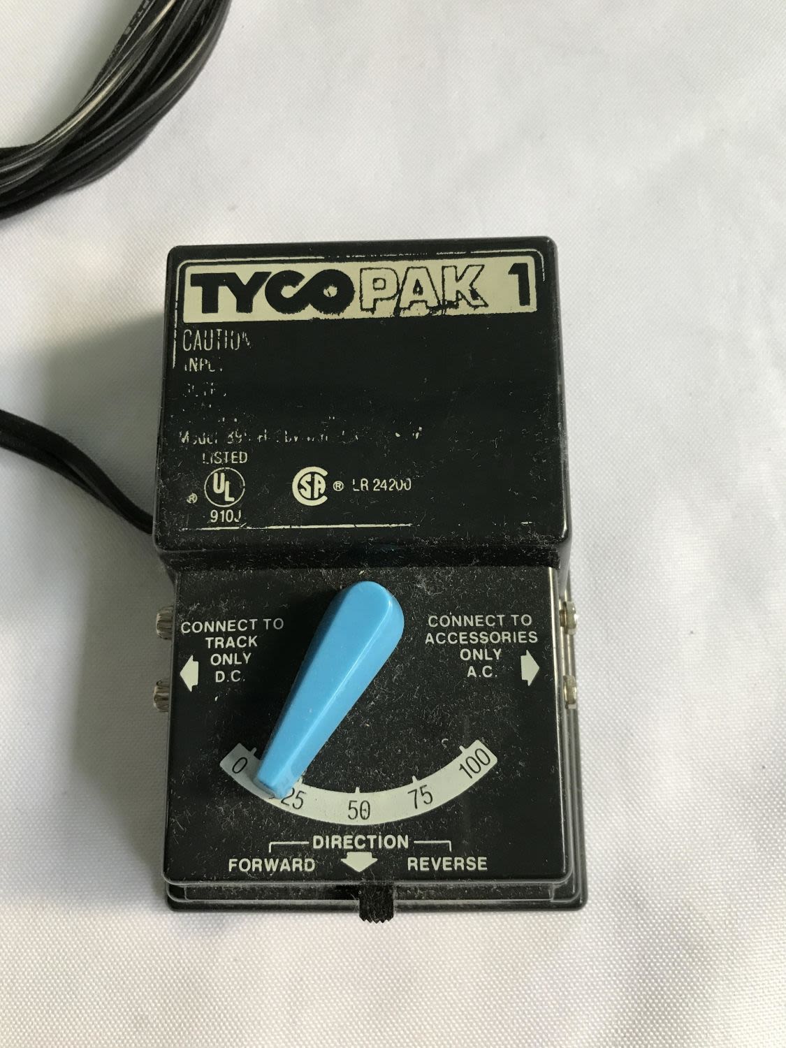 Lot 256 – TYCO Pak 1 UL Listed 910-J Power Supply – The Lodge Auction House
