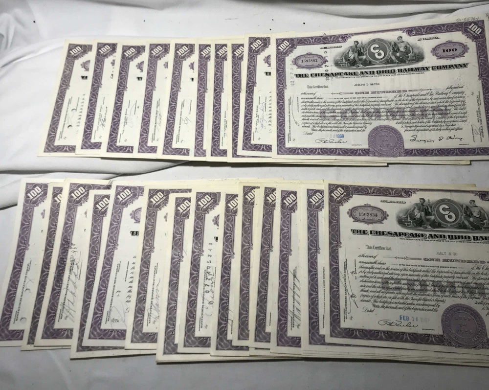 Lot 266: Chesapeake and Ohio Railway Co Stocks (35)