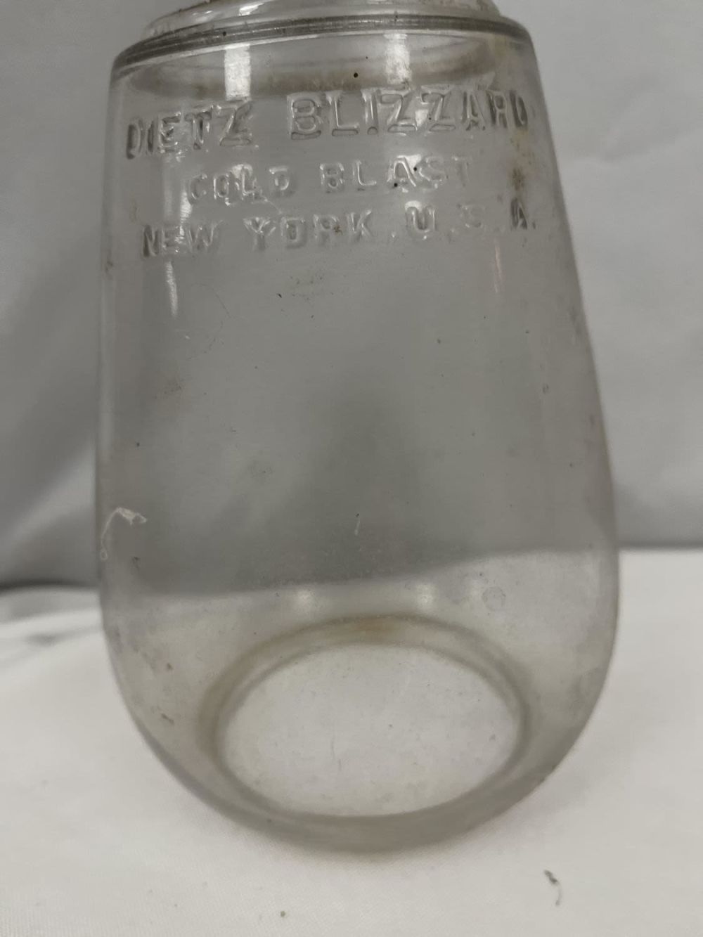 Lot 298: Dietz Blizzard R16 Lantern Globe