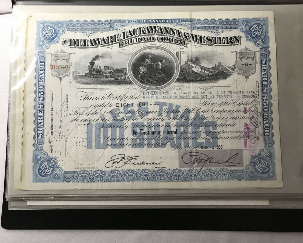 Lot 305: 10 Railroads Stock Certificates