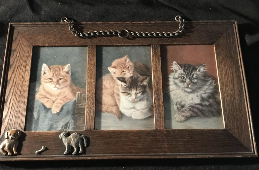 Lot 262: Cats Lithos with Chain Hanger