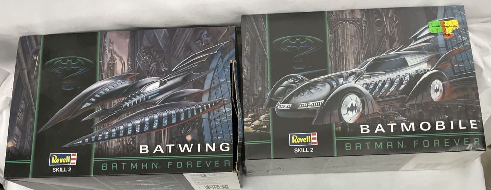 Lot 150: Revel Batman Forever Batwing & Batmobile