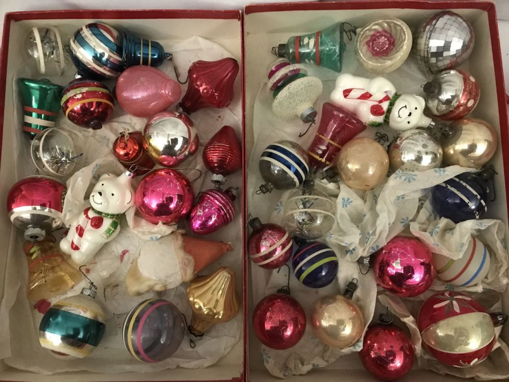 Lot 238: Vintage Christmas Ornament Collection