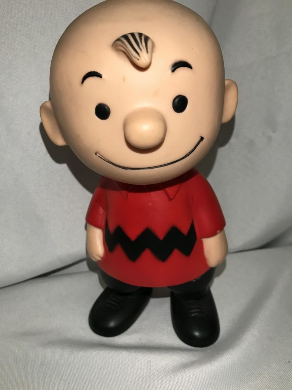 Lot 271: Vintage Charlie Brown United Feature Syndicate