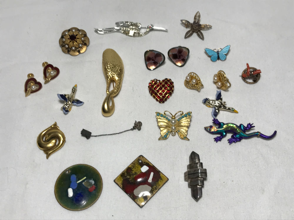 Lot 206: Costume Jewelry Collection