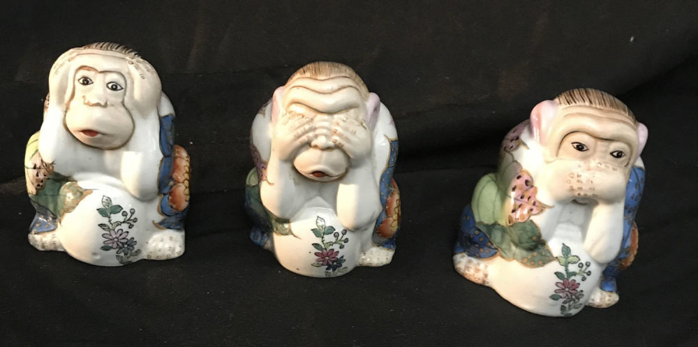 Lot 209: Vintage Chinoriserie Hand Painted Monkey Statues