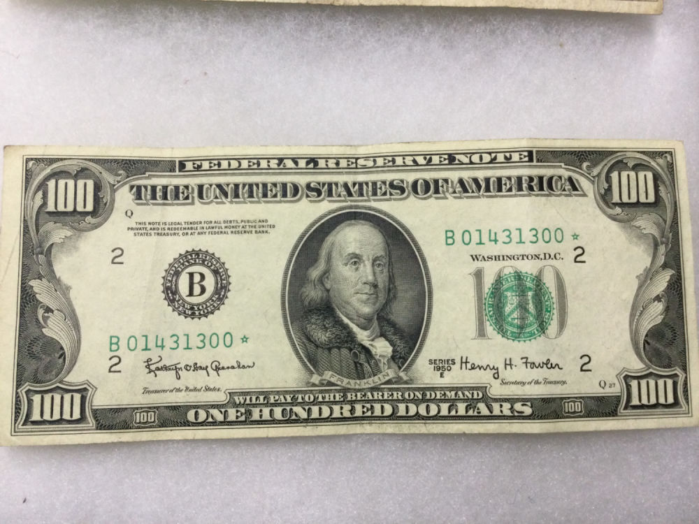 Lot 253: 1950 Star Note $100 Bill