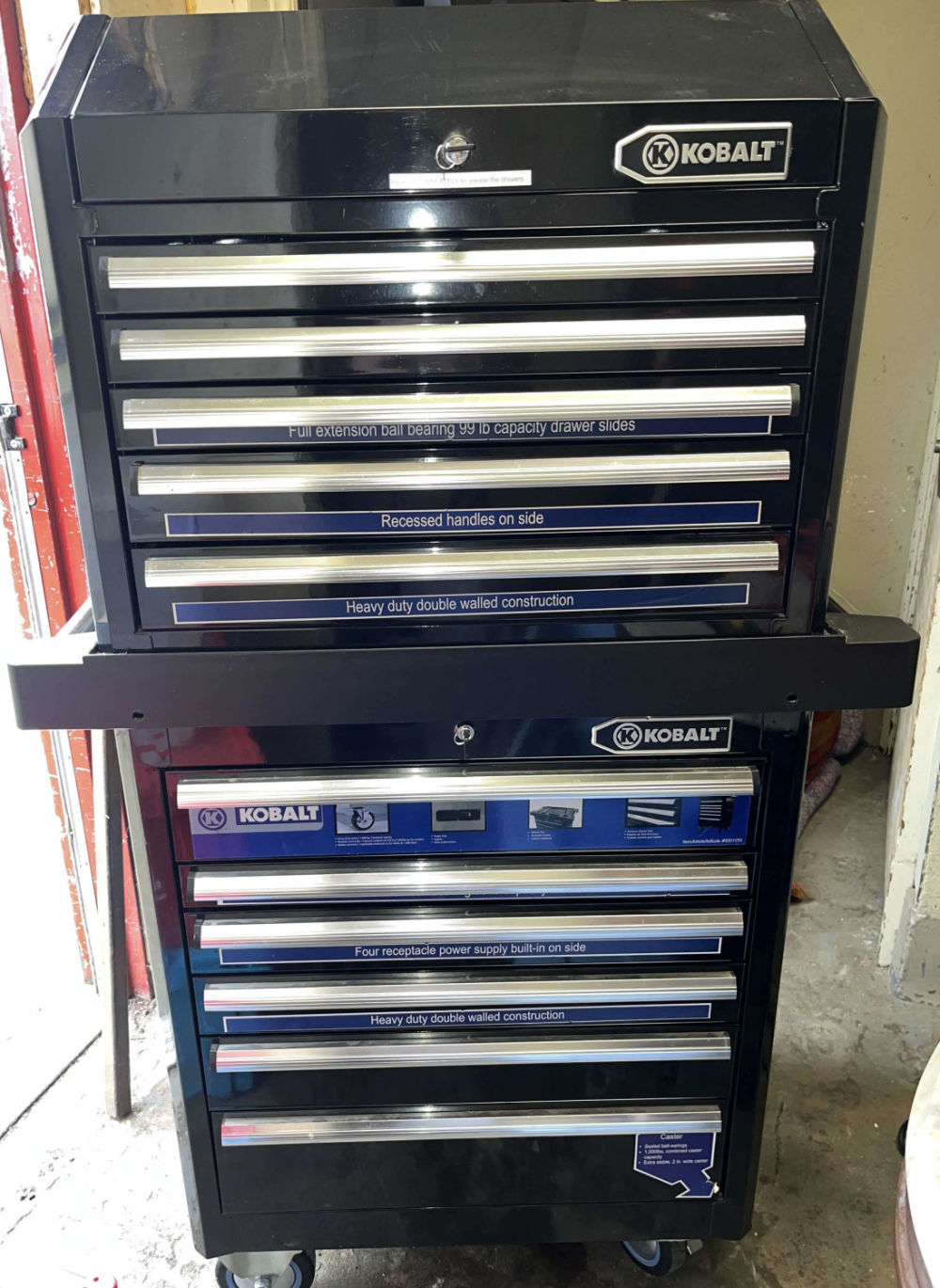 Lot 254: KOBALT Rolling Tool Chest w/ keys