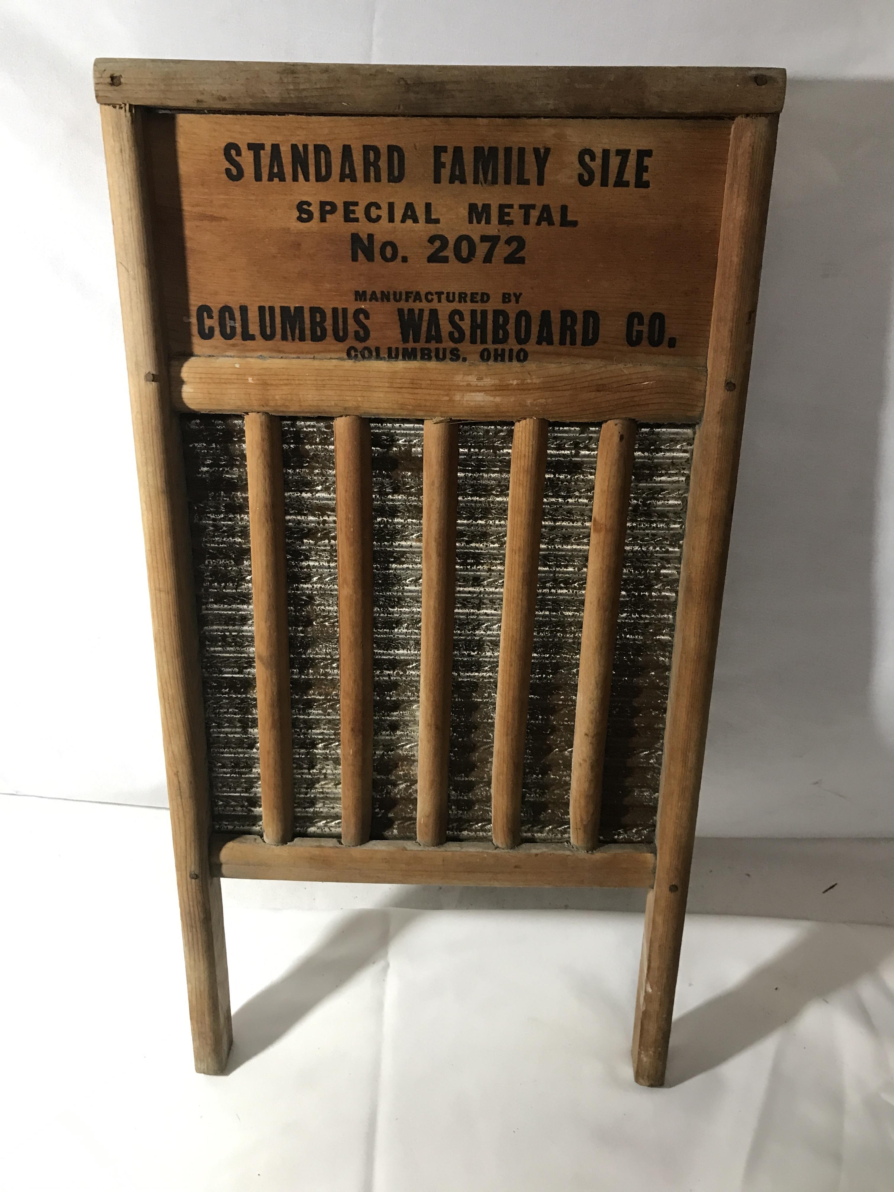 Bear On Easy Washboard - Family Size 12½ X 23¾ Inch Ohio Poplar Wood & Stainless Steel Traditional Washer