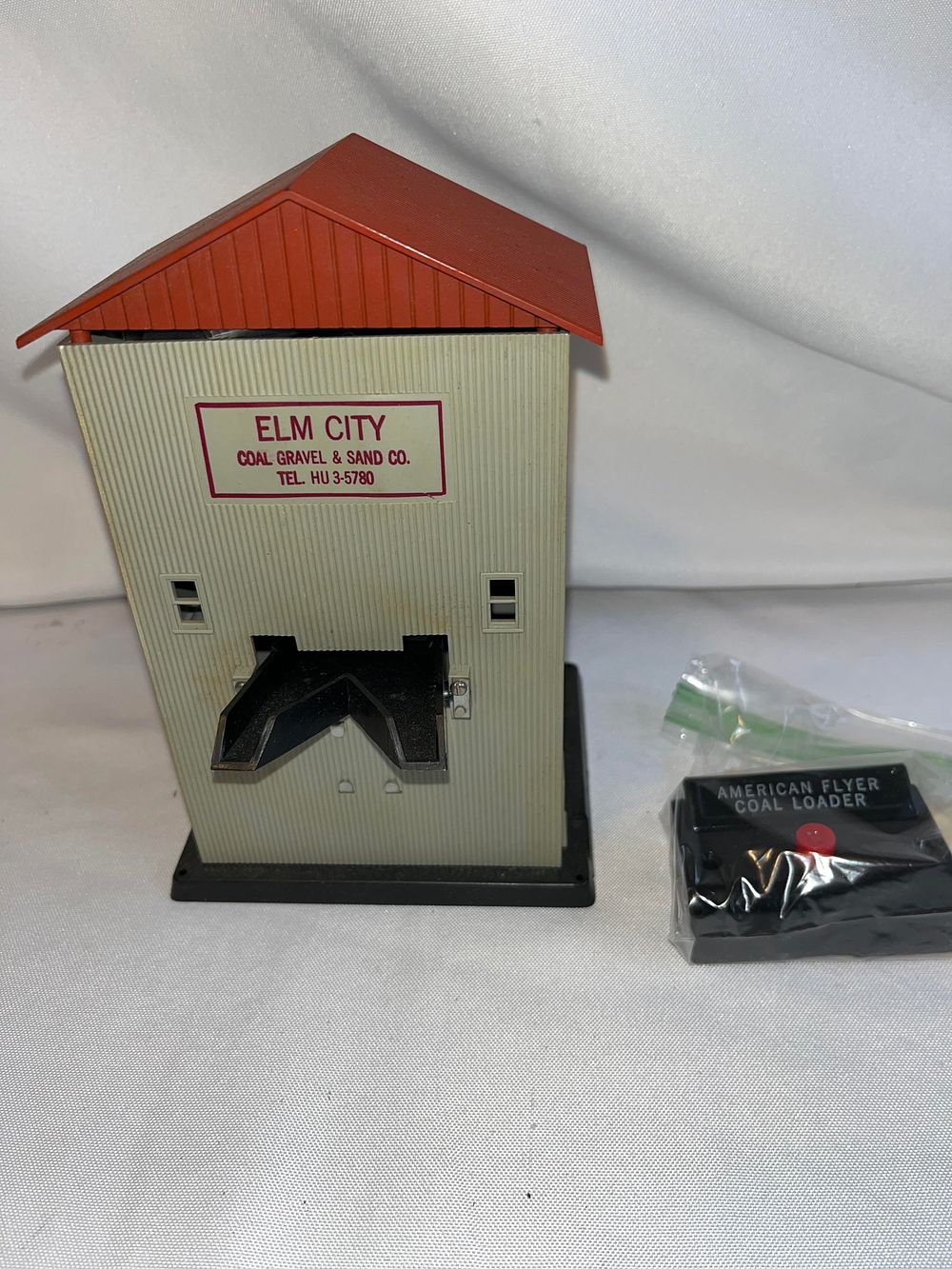 Lot 95a: American Flyer HO Coal Loader in org box