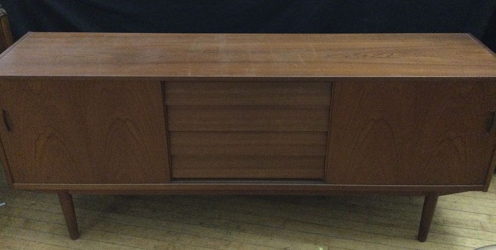 Lot 187: Danish Modern Buffet