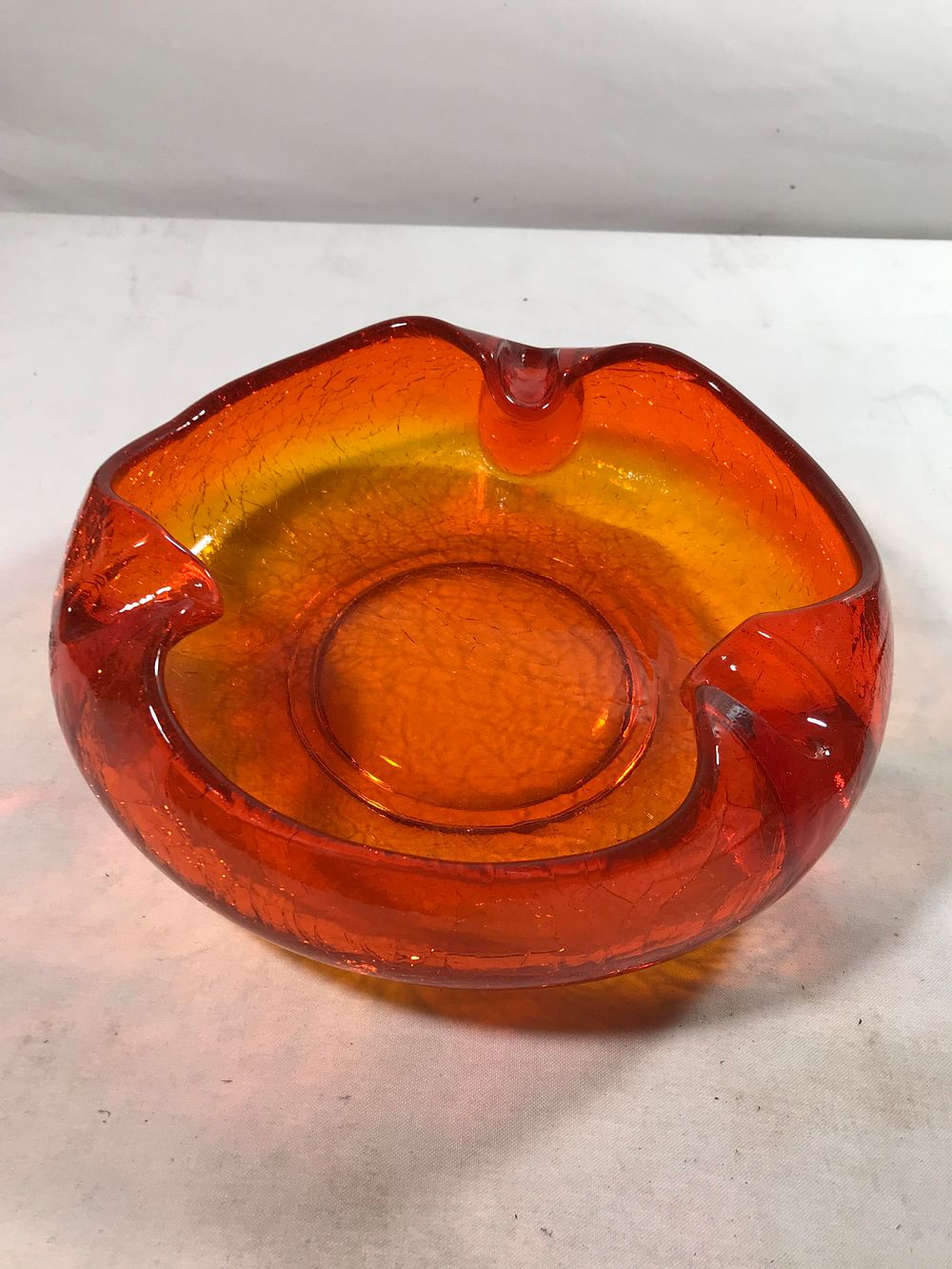 Lot 218: Vintage Orange Crackle Glass Ashtray