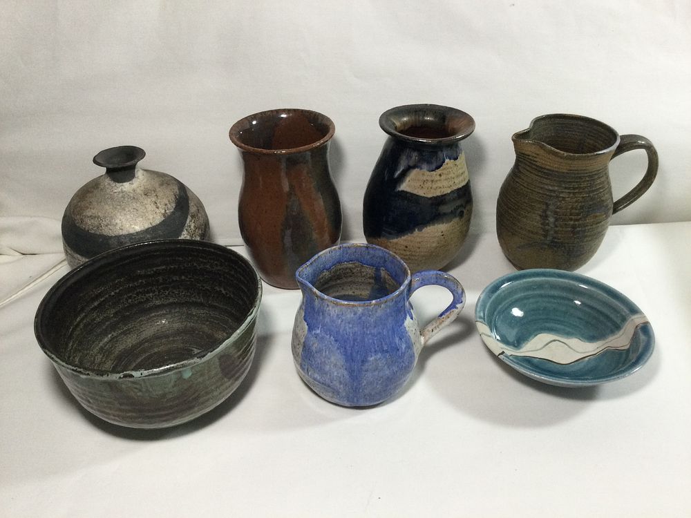 Lot 237: Pottery Collection