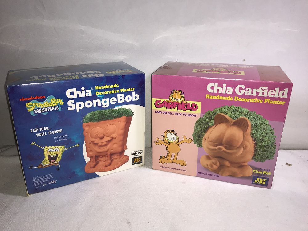 Lot 259: Chia SpongeBob & Garfield in org boxes