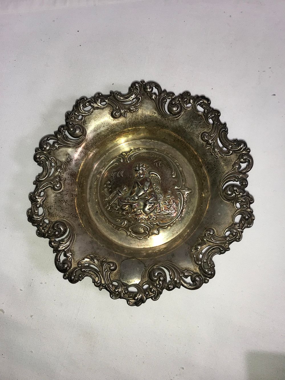 Lot 182: Sterling Cherub Motif Plaque