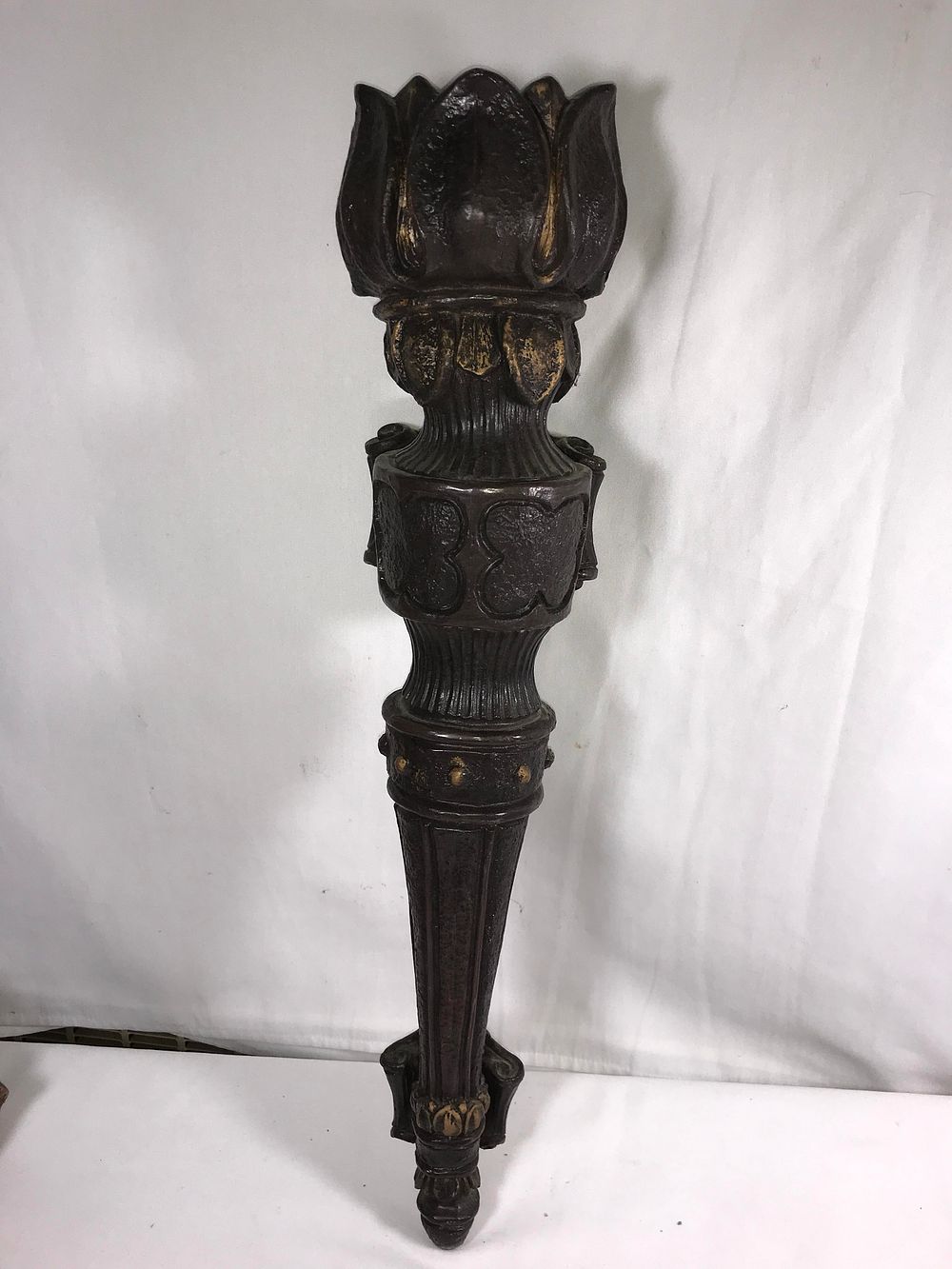 Lot 187: 1968 Universal Statuary Medieval Torch