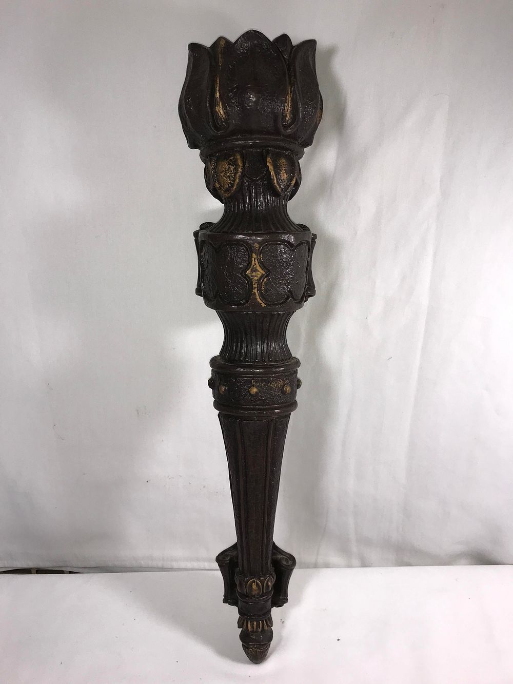 Lot 188: 1968 Universal Statuary Medieval Torch