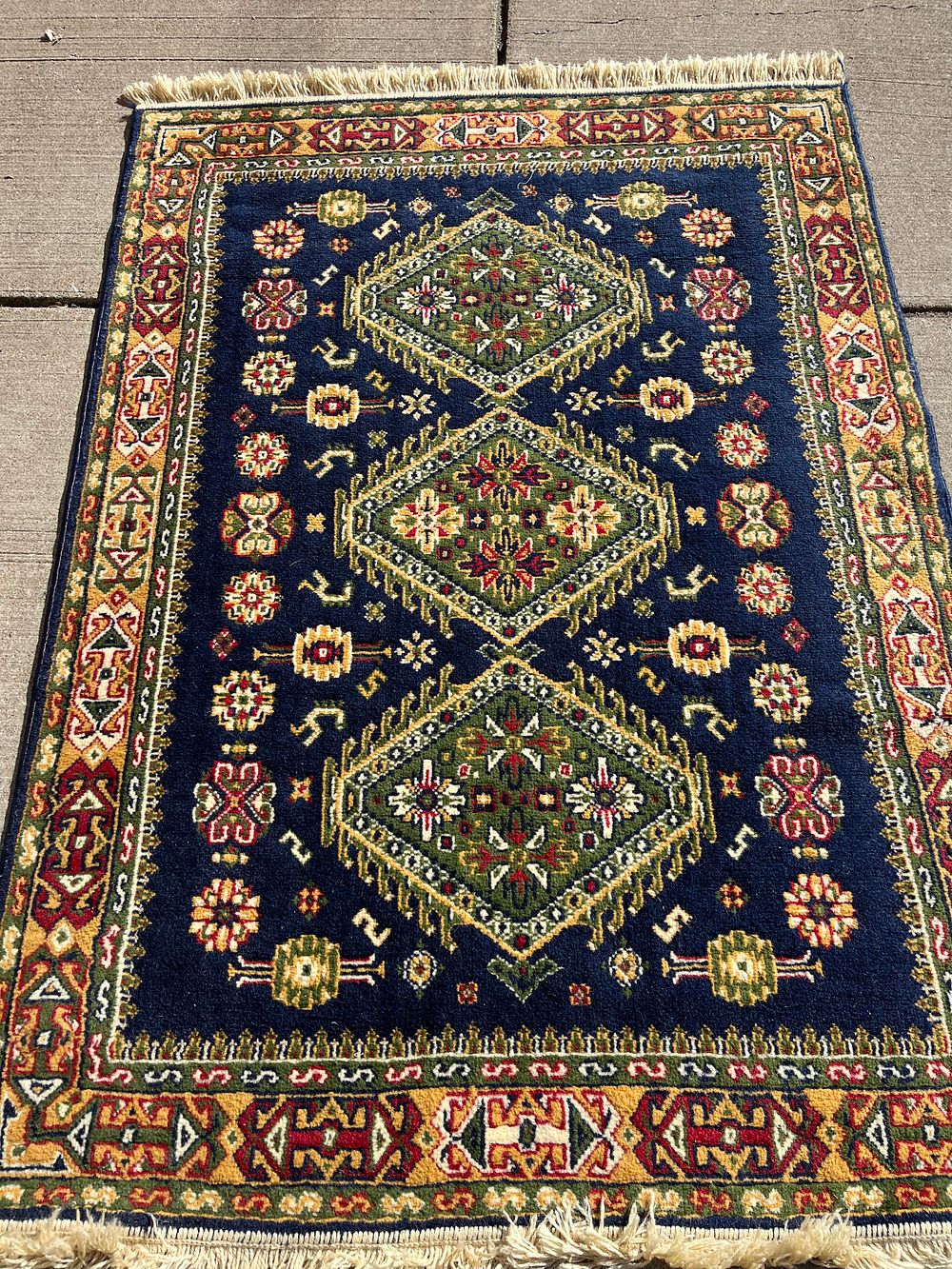 Lot 199: Beaulieu of America Rug