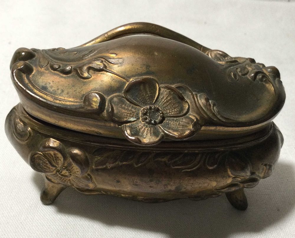 Lot 230: Antique Brass Nouveau Hinged Casket Jewelry Box
