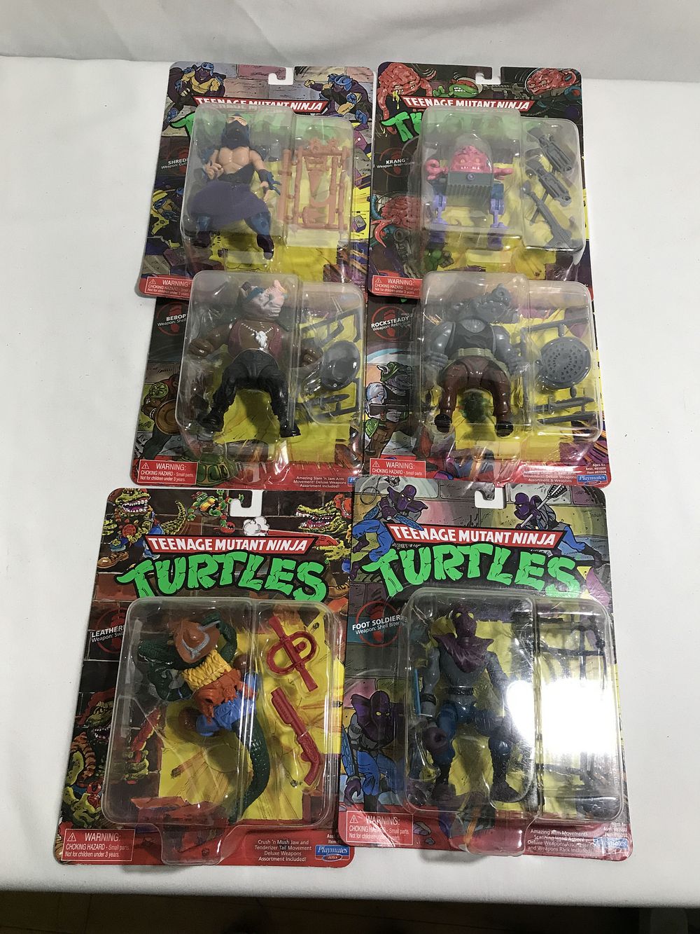 Lot 321: Teenage Mutant Ninja Turtles Figurines