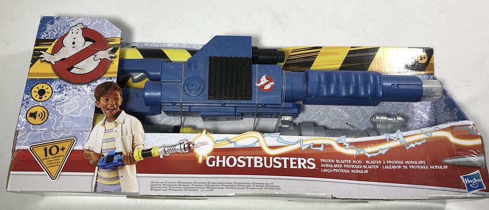 Lot 338: Ghostbusters Toy Blaster