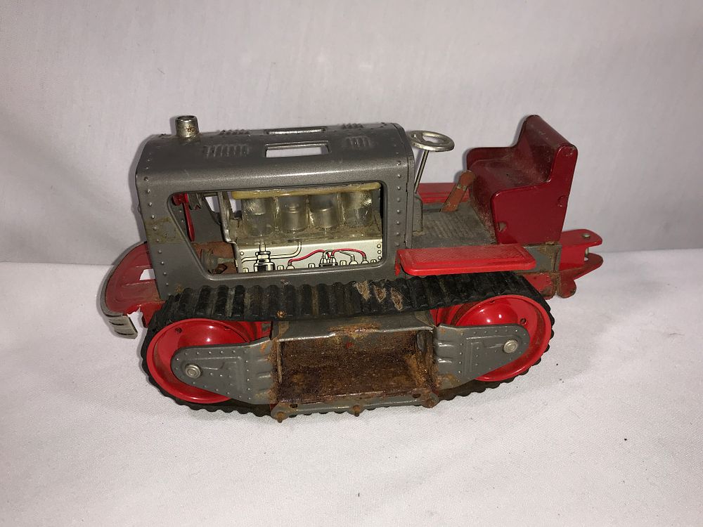 Lot 364a: Vintage Piston Tractor Tin Toy